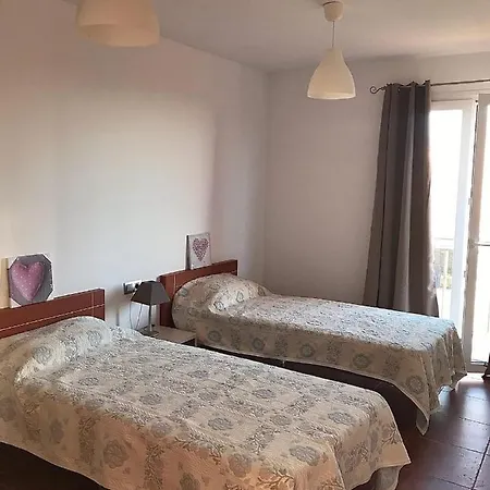 Chalet 97 *
